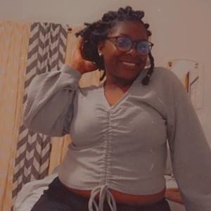 Meet your Posher, Ebony